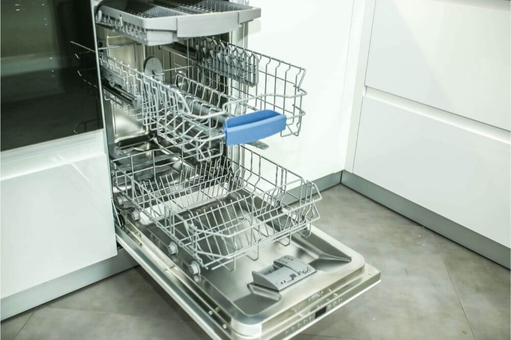 Dishwasher vs Hand Washing