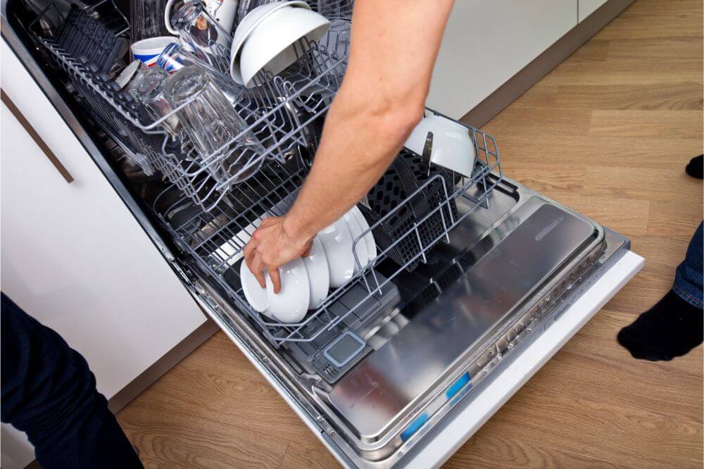 Do Dishwashers Dry Dishes